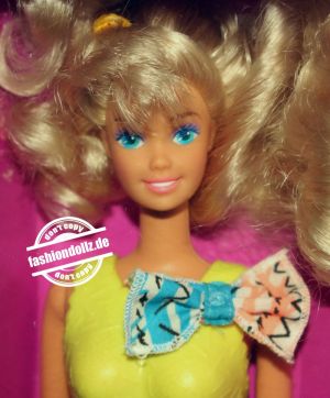 1992  Snap'n Play Barbie #3550