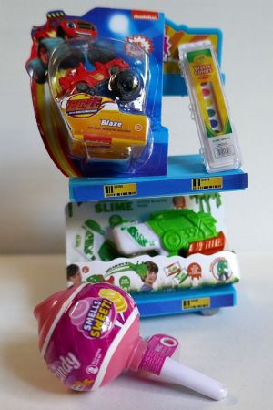 Zuru 5 Toy Mini Brands 3
