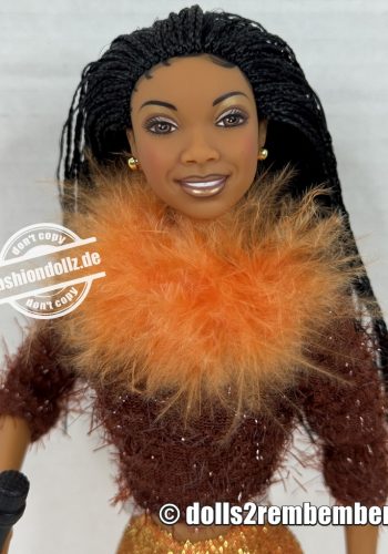 ⭐️ 2000 Brandy Norwood Barbie