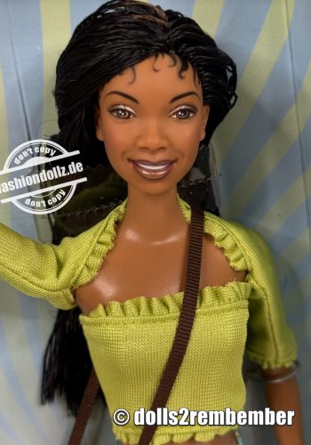 ⭐️ 2001 Brandy Norwood Super Star