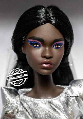 ©2021 Barbie Looks, Model 10