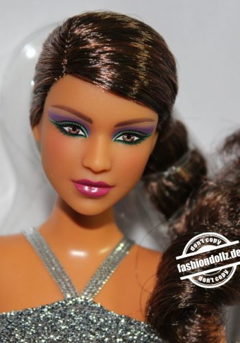 ©2021 Fryda Barbie Looks, Model 12