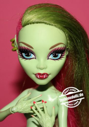 🕸 Venus McFlytrap, Monster High Dolls by Mattel