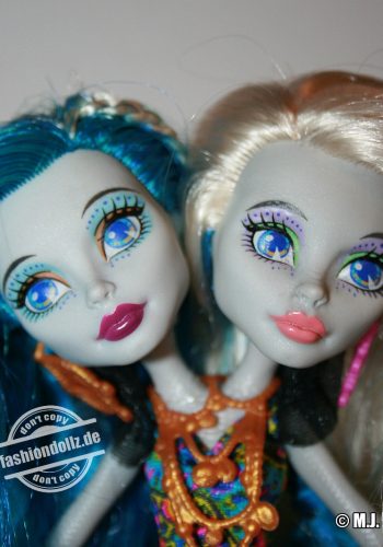 Peri and Pearl Serpentine, Monster High Dolls by Mattel